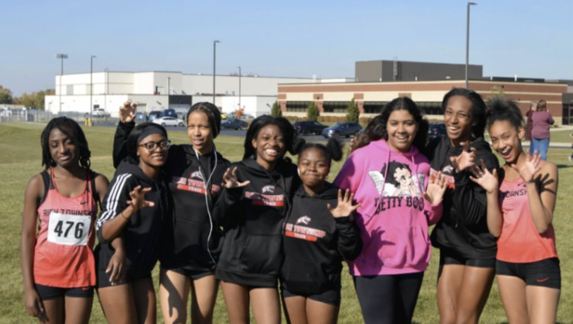 Lady Raptors Cross Country Runs into Conference